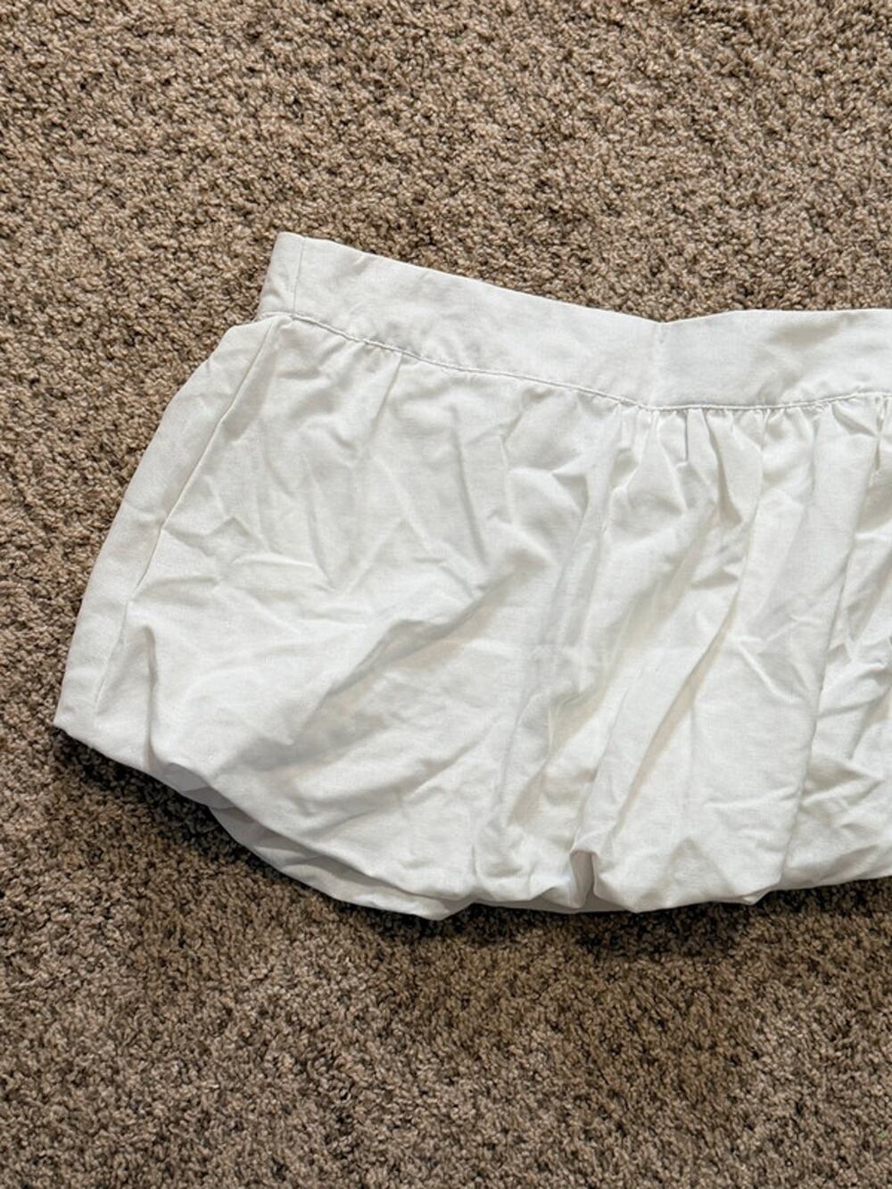 3 for $9 3 for $9 Fashion, nova NWT, white bubble hem skirt 2083